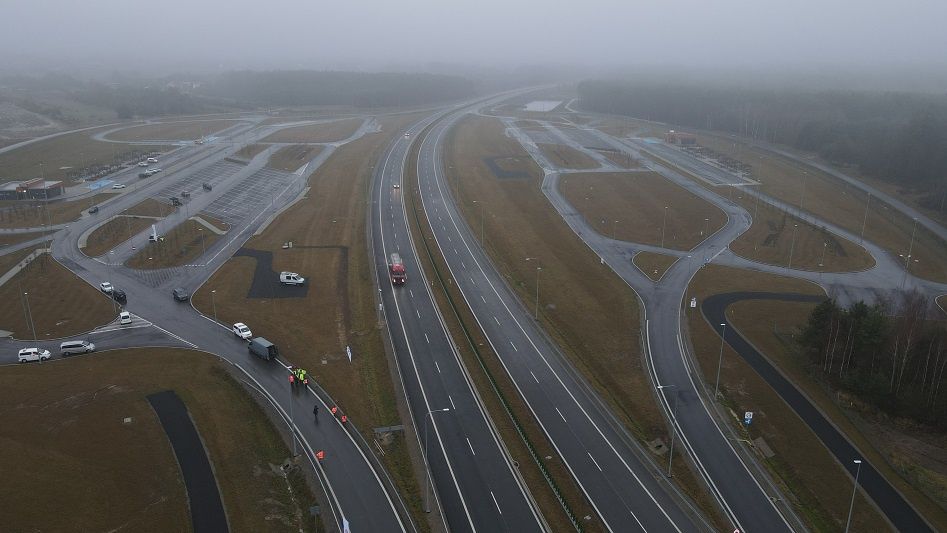 Pierwsze samochody na obwodnicy Janowa Lubelskiego w ciągu S19