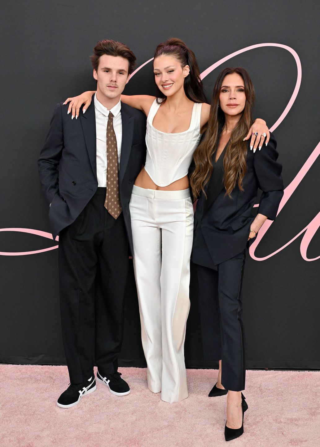 Nicola Peltz, Victoria Beckham, Cruz Beckham