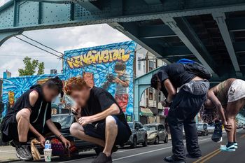 "Zombie" na ulicach USA. Przygnębiające zdjęcia Polaka