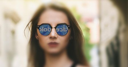 Facebook znów ma problem - może zapłacić nawet 35 mld dolarów kary