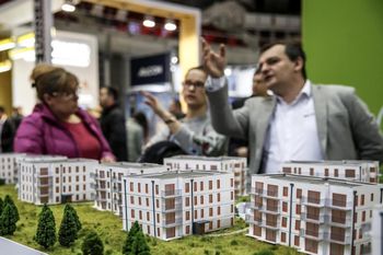 Uwaga na posty z Facebooka. Tak kancelarie naciągają na pozwy unieważnienia WIBOR-u