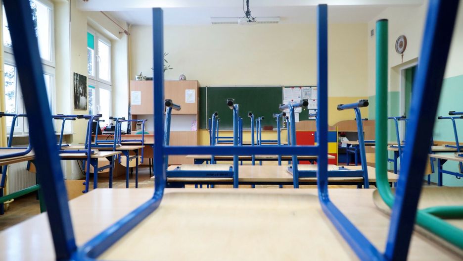 Powrót do szkół? Dzieci w większości dalej będą uczyć się zdalnie