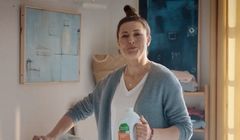 „Odkryj czyszczącą siłę roślin” - Beata Sadowska reklamuje środki czyszczące Seventh Generation (wideo)