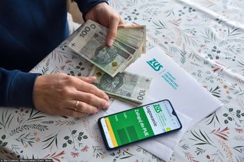 660 mln zł czeka w ZUS. Polacy nie zgłaszają się po pieniądze po zmarłych