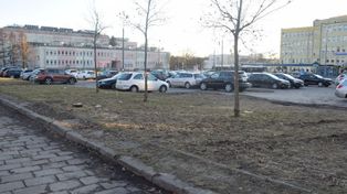 Radom: Zaczyna się przebudowa ulicy i parkingu przed szpitalem