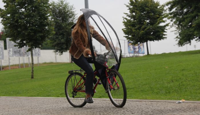 LeafxPro: rowerowy parasol. Jazda w deszczu przestanie być problemem 3