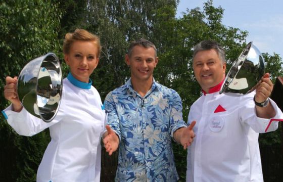 Ewa Olejniczak prowadzącą cykl „Przepis dnia” w TVP1