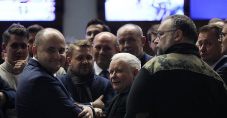 Policja kontra ochrona Kaczyńskiego. Ekspert mówi, co mogą zrobić
