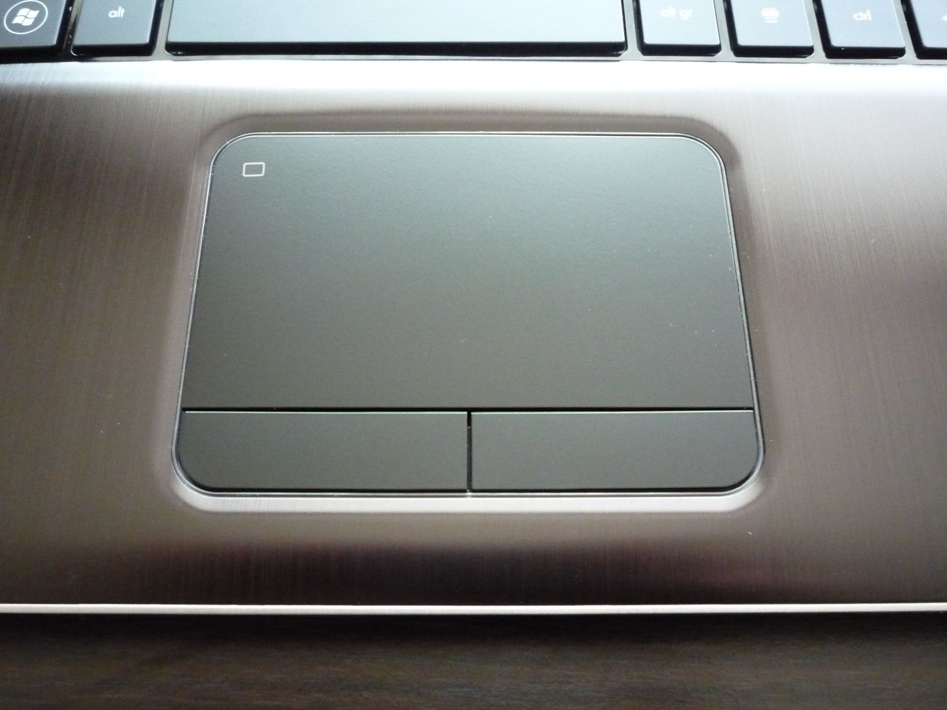 HP Pavilion dv7-6140ew - i tu kusi, i tam nęci... [test cz. 1] 11