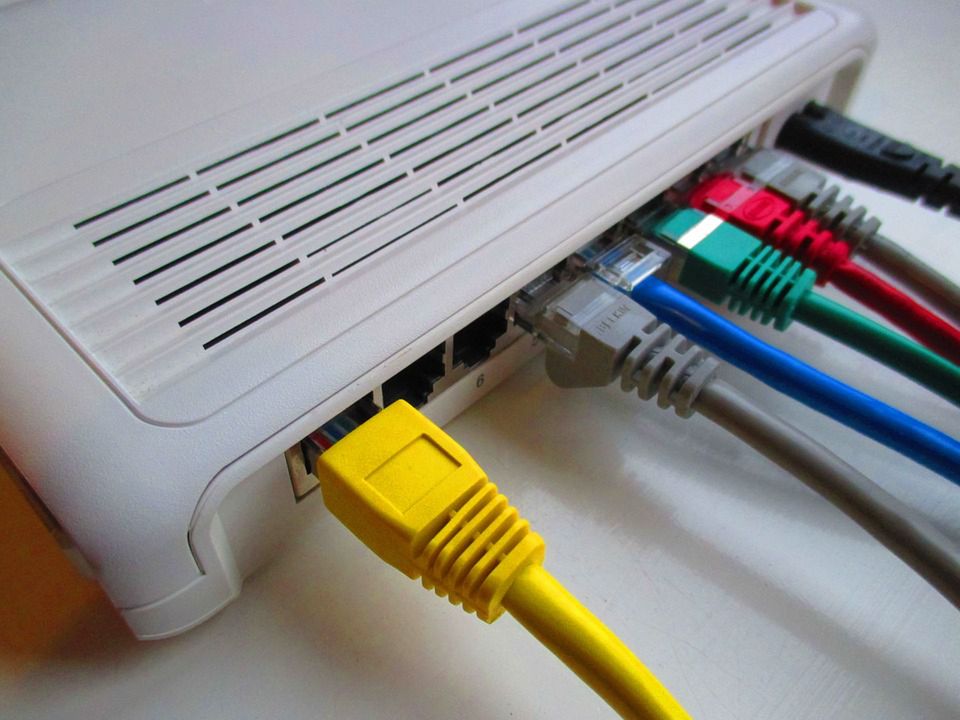 Internet wolno chodzi? Z tymi gadżetami skończą się twoje problemy z siecią 1