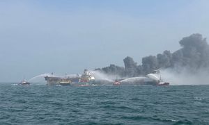 Wypełniony ropą tankowiec zaatakowany przez Iran u wybrzeży Dubaju