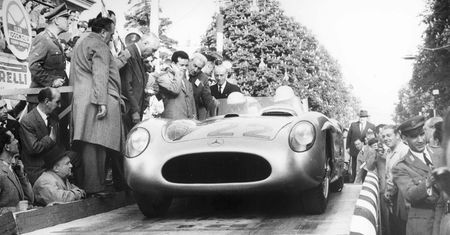 70 lat od najwspanialszego zwycięstwa w historii wyścigów. 1 maja 1955 r. padł rekord Mille Miglia