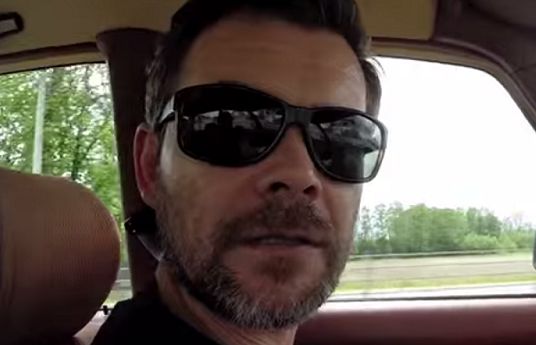 OFE odcinają się od bluzgu Braciaka na ZUS i Tuska. Eksperci: wulgarność jest siłą (wideo)