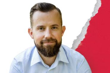 Marcin Ochmański w AMS SA