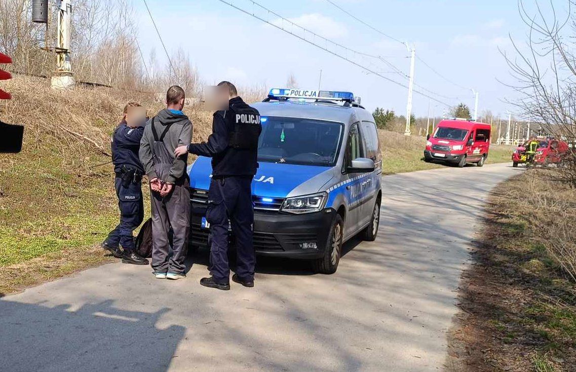 Twierdził, że utopił mężczyznę w rzece. Interweniował szereg służb