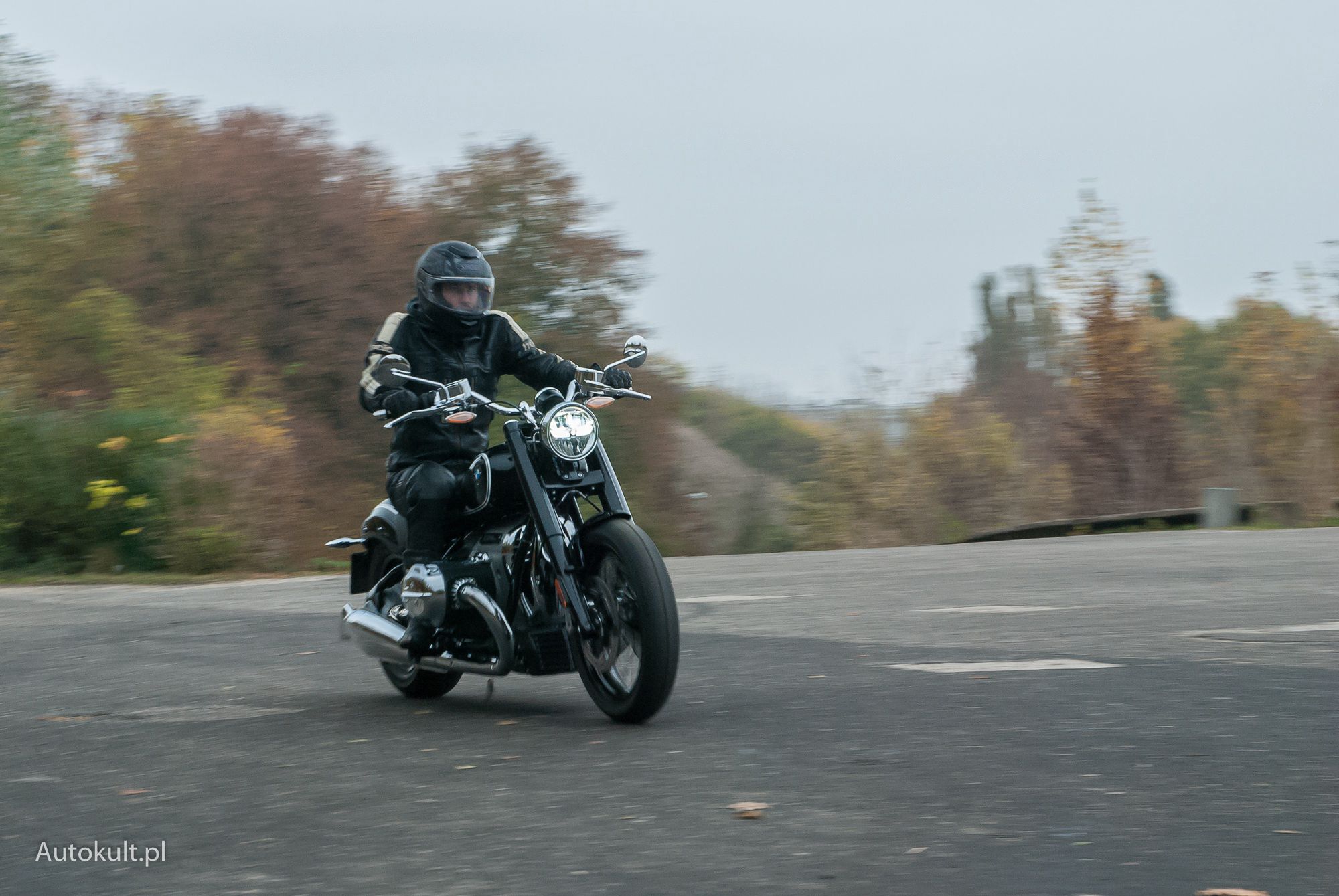 BMW R 18