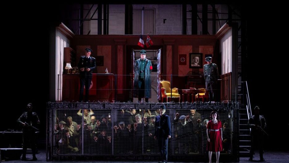 Paul Gay (Rocco), Szymon Mechlińśki (Don Pizarro), Jacquelyn Wagner (Leonora) i Polina Shabunina (Marcelina) © Eric Bouloumié