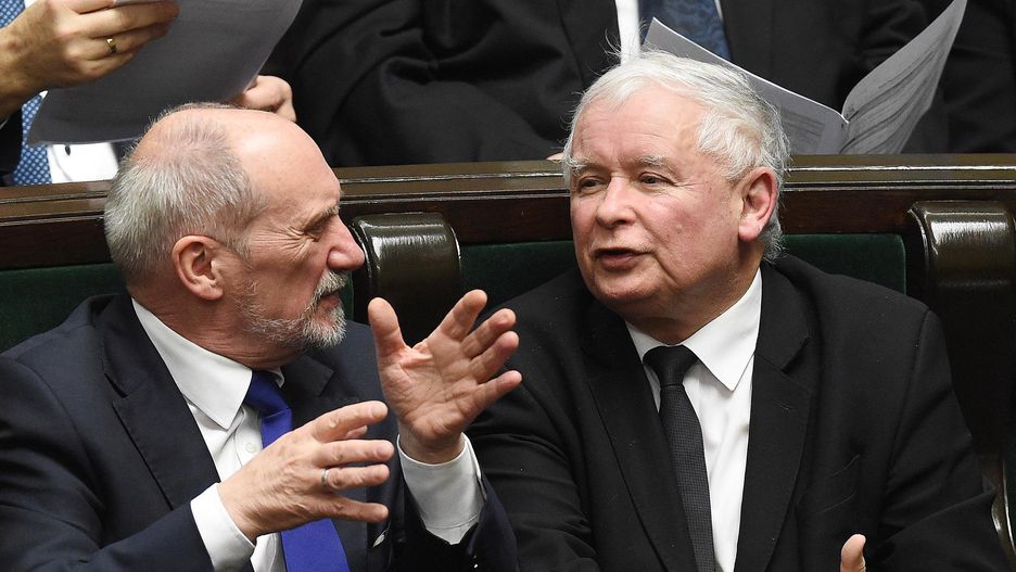 Antoni Macierewicz, J