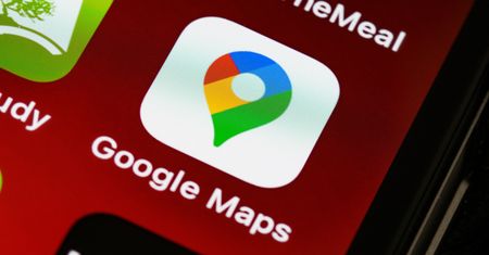 Mapy Google z asystentem Gemini – nowe opcje i obsługa głosem