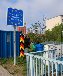 Niemcy zaostrzają kontrole. Czy rzeczywiście "przerzucają migrantów"?