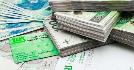 Oto co daje legitymacja emeryta. Nie każdy senior o tym wie