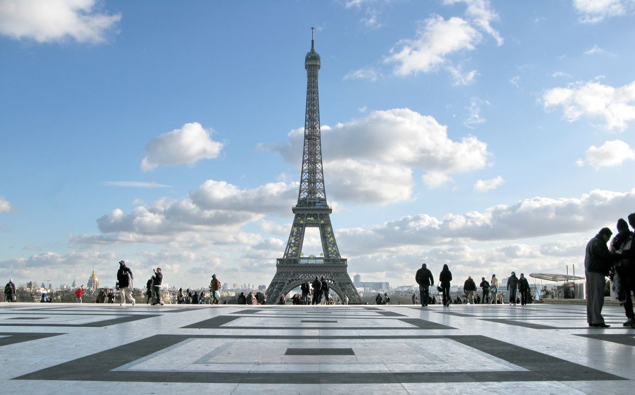 Eiffel Tower closes to tourists due to workers' strike, marking Gustave Eiffel's 100th death anniversary