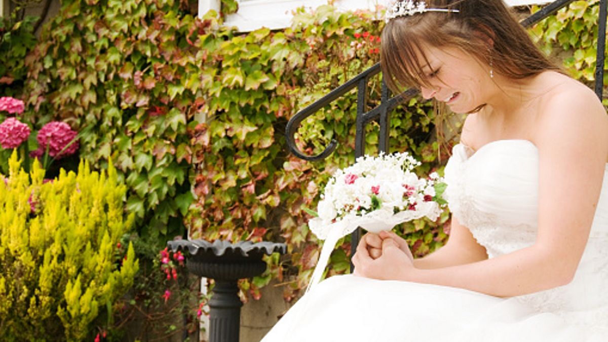 Panna młoda zalała się łzami. Nie tak wyobrażała sobie swoje wesele (zdjęcie ilustracyjne)