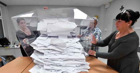 Jest zmiana. Nowe dane o frekwencji w sondażu late poll