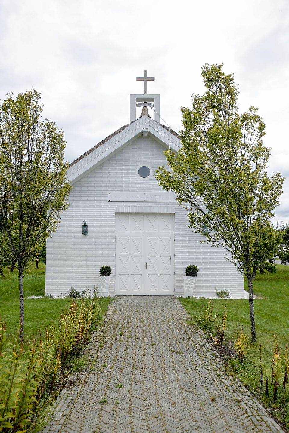 Forgotten Fields Farm Wojciecha Modesta Amaro