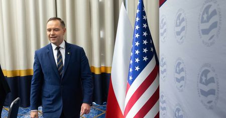 "Potężny sojusznik" Trumpa. Politico pisze o Karolu Nawrockim