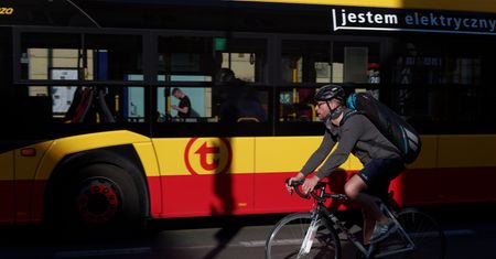Warszawa. Setny autobus elektryczny wyjechał na ulice