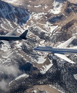 "Samolot sądu ostatecznego" wzbił się w powietrze. Leci do Trumpa