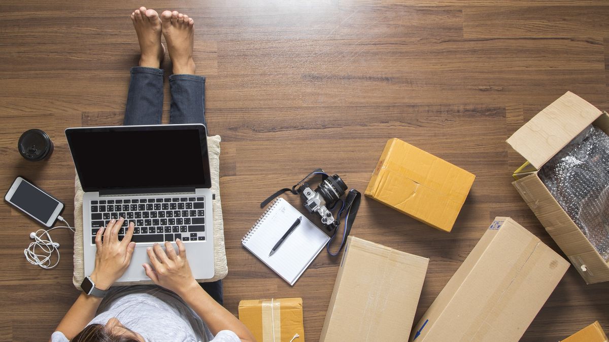 Bezpłatny miesiąc to propozycja skierowana głównie do nowych klientów. Skorzystanie z promocji do niczego nie zobowiązuje. 