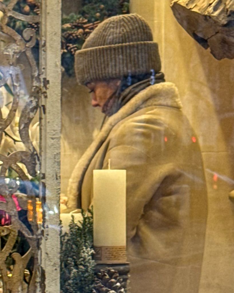 Anna Mucha w kwiaciarni