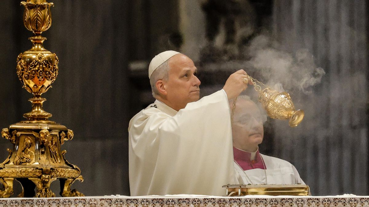 Pope Leo XIV presides over the New Year's Day Mass in St. Peter's Basilica, Vatican City, 01 January 2026. EPA/GIUSEPPE LAMI Dostawca: PAP/EPA.