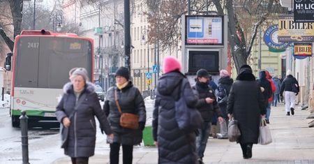 Radna chce wiaty i zatoki na przystanku Pl. Wolności. Miasto: nie ma możliwości