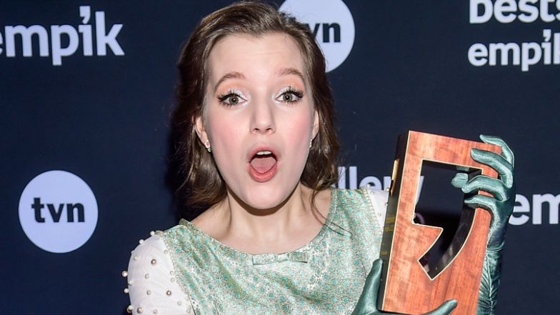 Wzrost zakażeń po koncercie Sanah