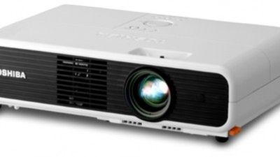 Gadający projektor Toshiby 1