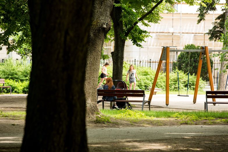 ZUS jedno, sądy drugie. Rodzice odzyskują pieniądze z zasiłków