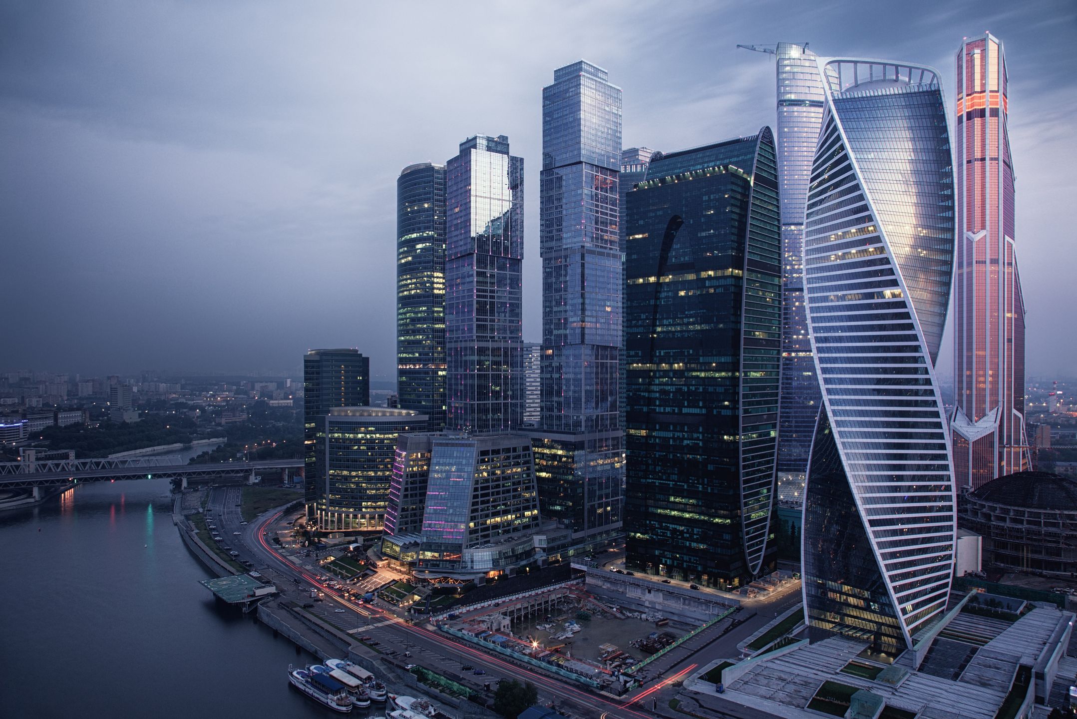 Moody morning over Moscow International Business CenterSergey Alimov