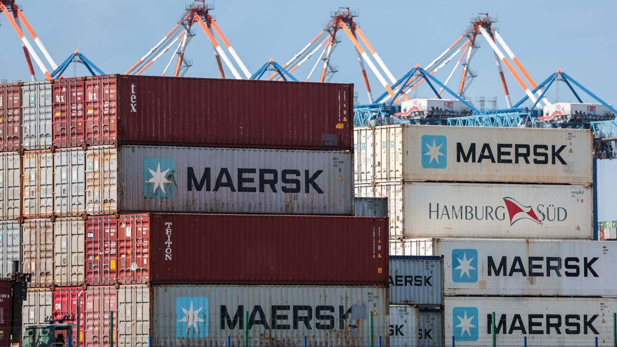 BREMERHAVEN, GERMANY - AUGUST 11: Containers of Maersk and other shipping lines are stacked at the port of Bremerhaven on August 11, 2025 in Bremerhaven, Germany. Following an agreement between the European Union and the administration of U.S. President Donald Trump, a tariff of 15% on most imports from the EU to the US, including automobiles and parts, went into effect on August 7. Some items face no tariffs, while steel and aluminum are tagged with a 50% tariff. (Photo by Focke Strangmann/Getty Images)