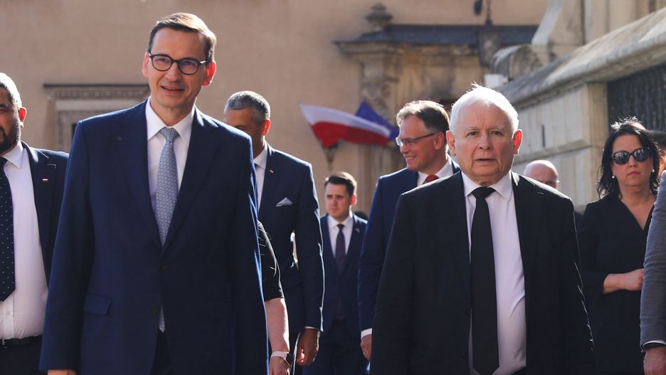 Jaroslaw Kaczynski Visits Lesser Poland
Jaroslaw Kaczynski, the leader of Poland's ruling Law and Justice (PiS) party and Prime Minister of Poland, Mateusz Morawiecki, arrive to attend the mass at Wawel Cathedral. Krakow, Poland on June 18th, 2022. The service commemorated the 73rd birthday of Jaroslaw Kaczynski and his twin brother, Lech Kaczynski, President of Poland, who died on April 10, 2010 in the crash of the TU-154 plane in Smolensk, Russia. (Photo by Beata Zawrzel/NurPhoto via Getty Images)
NurPhoto
polish, cracow, european, jaroslaw, kaczynski, mateusz, morawiecki, ruling law, pis) party, june 18th, 73rd birthday, twin brother, tu-154 plane, leader, justice, mass, photo