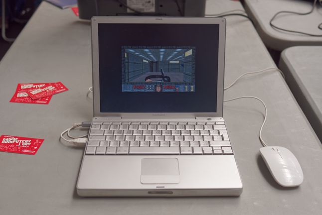 Apple PowerBook G4 (12")
