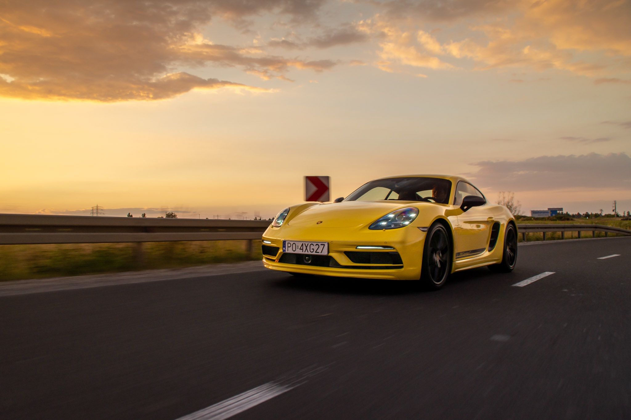 Porsche 718 Cayman T