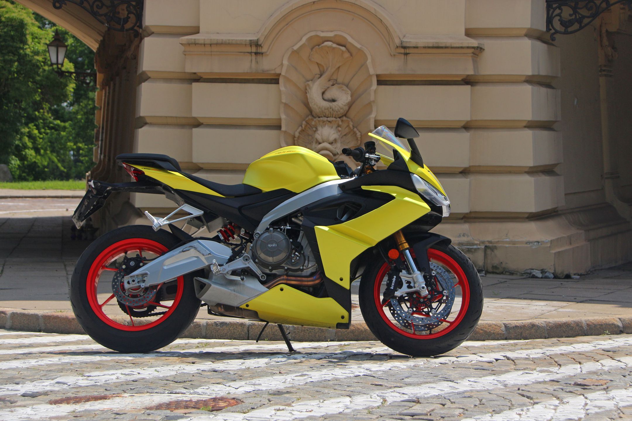 Aprilia RS 660