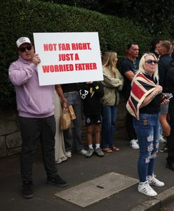 Protesty antyimigranckie w Wielkiej Brytanii. Doszło do starć