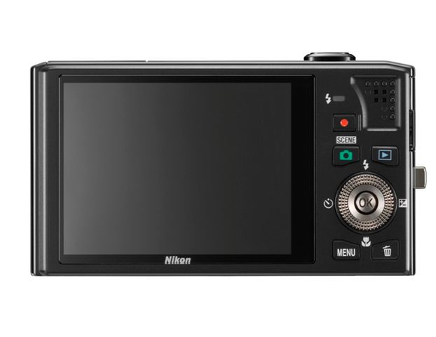 Nikon Coolpix S3000, S4000 i S8000 - smukłe i eleganckie kompakty 3