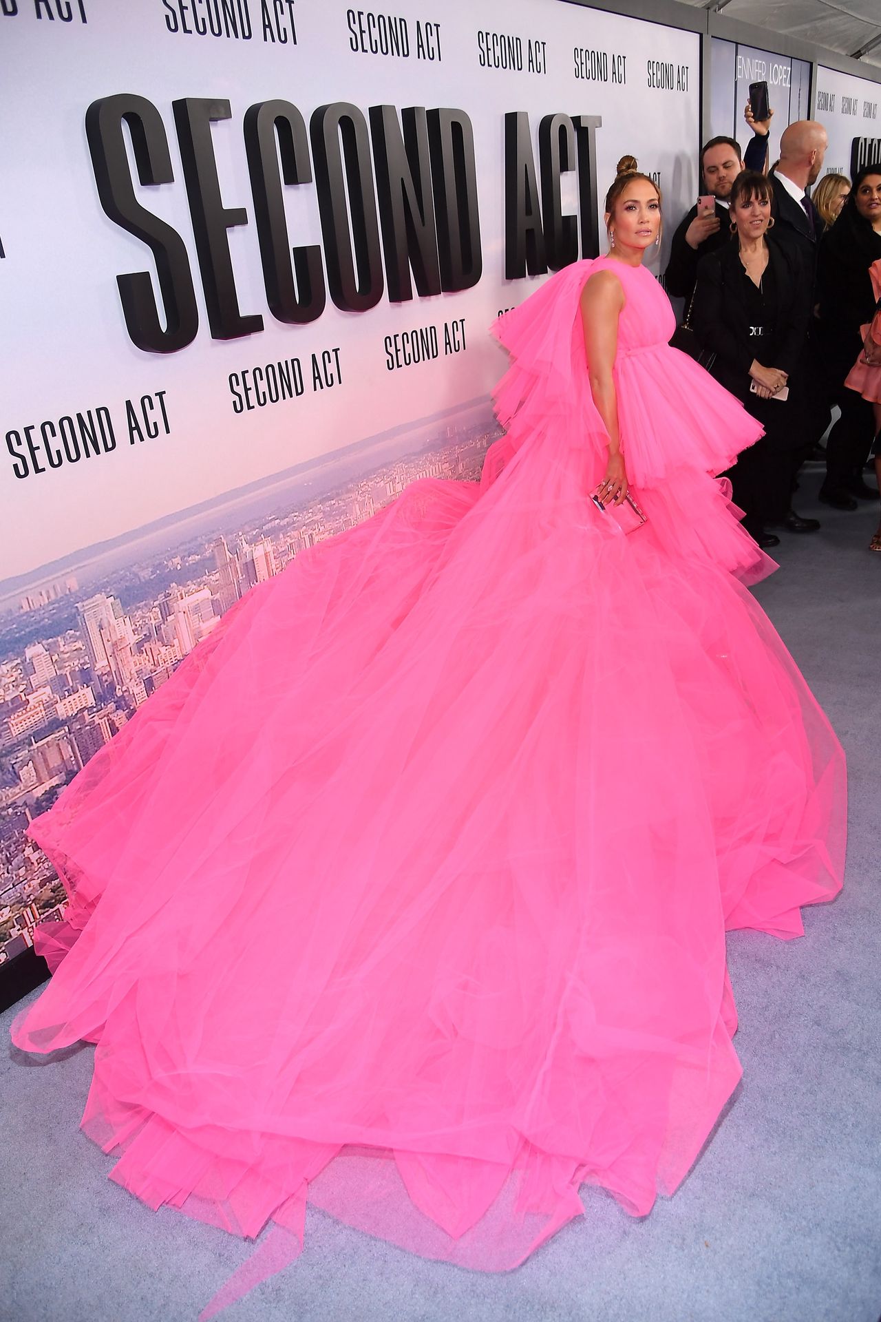 Jennifer Lopez w imponującej sukni na premierze filmowej 