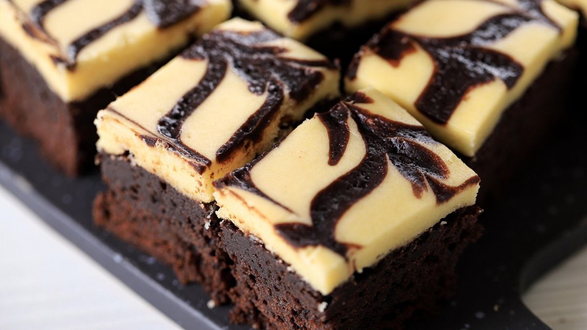 Spróbowałem i błagałem o przepis. "Ciasto sąsiadki" jest tak pyszne, że mógłbym jeść codziennie