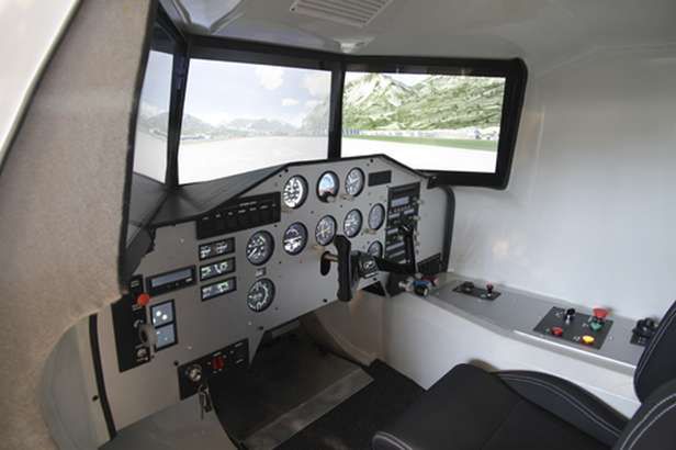 OVO-4 Home Flight Simulator (Fot. Virtual-Fly.com)